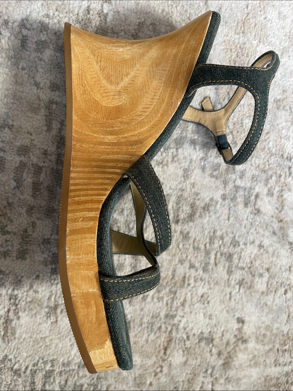 Splash Denim wooden Wedge Sandals - Picture 4 of 5